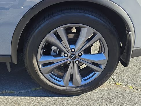 Certified 2024 Nissan Murano Platinum w/ Cargo Package image 34