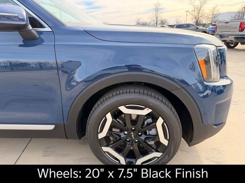 New 2025 Kia Telluride EX image 11