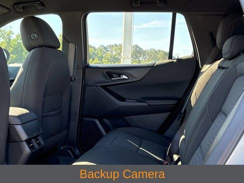 Used 2025 Chevrolet Equinox LT FWD image 6