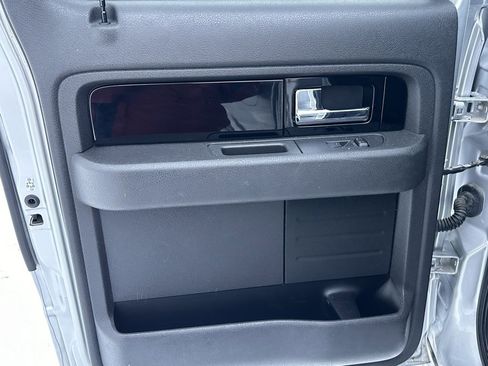 Used 2014 Ford F150 Limited image 13