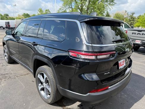 Used 2023 Jeep Grand Cherokee L Limited AWD/4WD image 5