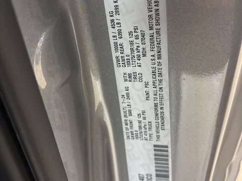 Used 2024 RAM 2500 Tradesman w/ Chrome Appearance Group AWD/4WD image 43
