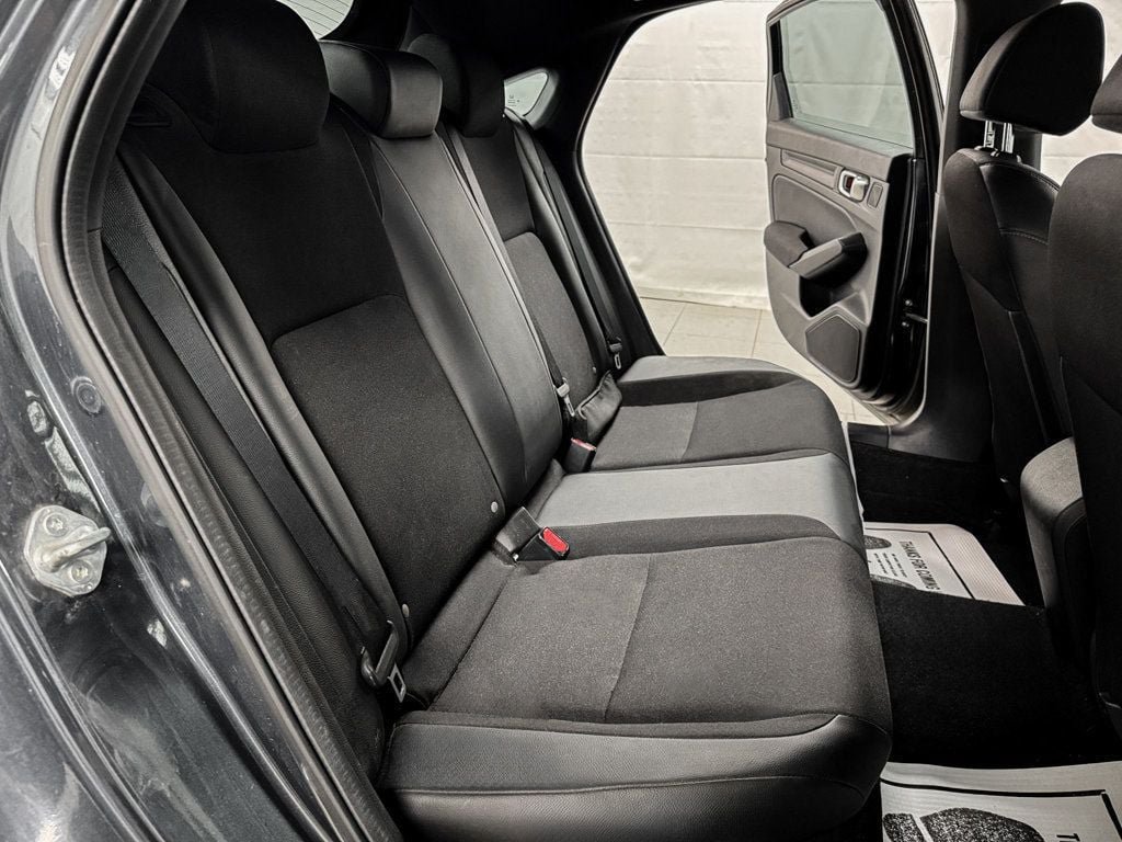 Used 2025 Honda Civic Sport image 11