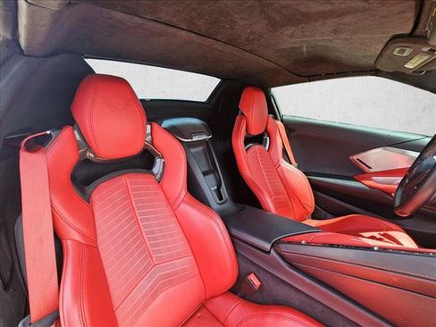 Used 2023 Chevrolet Corvette Stingray Premium Conv w/ Z51 Performance Package RWD image 11
