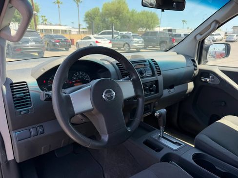 Used 2013 Nissan Frontier S RWD image 21