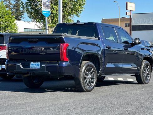 Used 2023 Toyota Tundra Platinum AWD/4WD image 9