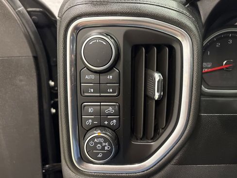 Used 2019 Chevrolet Silverado 1500 High Country AWD/4WD image 33