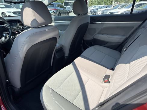 Used 2020 Hyundai Elantra Value Edition FWD image 15
