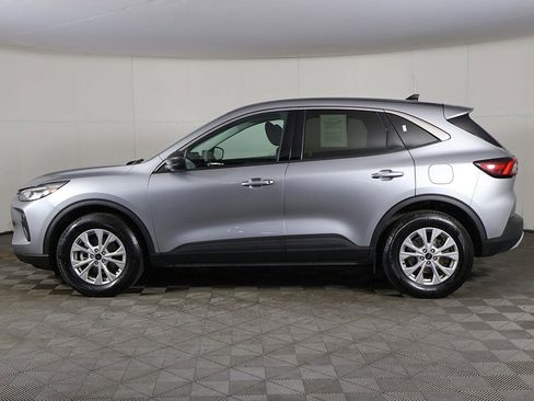 Used 2023 Ford Escape Active image 16