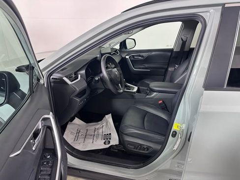 Used 2023 Toyota RAV4 XLE Premium AWD/4WD image 20