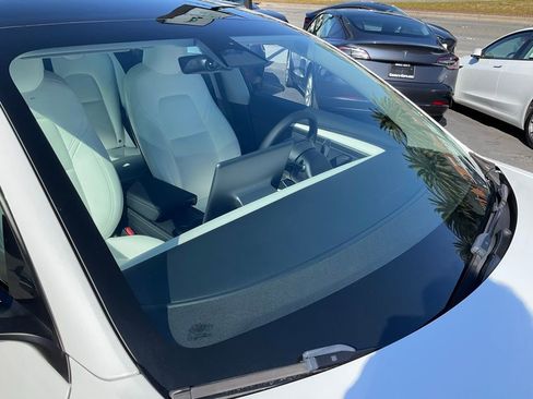 Used 2023 Tesla Model 3 Standard Range image 74