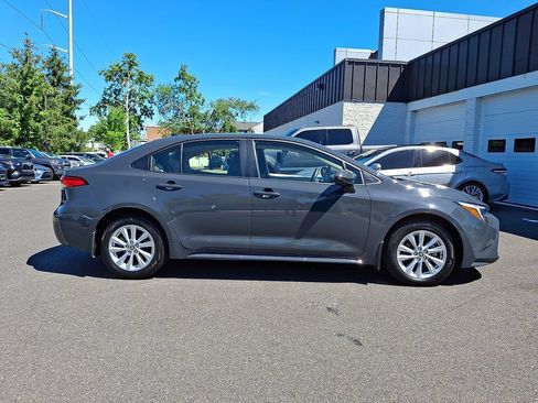 Certified 2025 Toyota Corolla LE w/ LE Premium Package FWD image 7