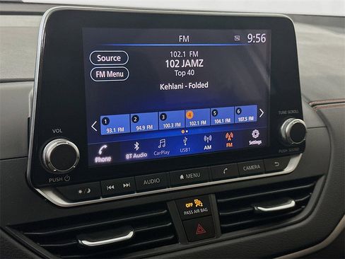 Used 2019 Nissan Altima 2.5 SR w/ SR Premium Package image 17