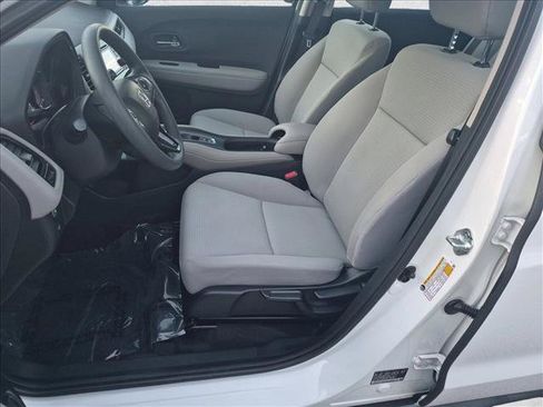 Used 2021 Honda HR-V LX image 15