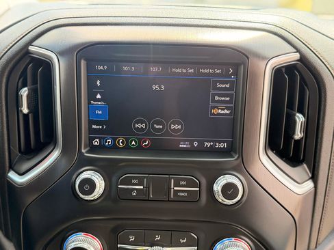 Used 2019 GMC Sierra 1500 AT4 w/ AT4 Premium Package AWD/4WD image 27