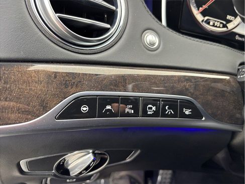 Used 2016 Mercedes-Benz S 63 AMG 4MATIC Sedan image 37