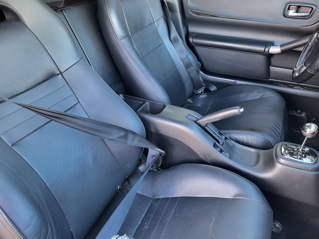 Used 2005 Toyota MR2 RWD image 23