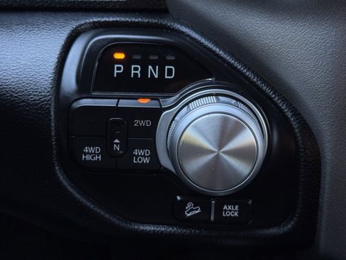 Used 2020 RAM 1500 Rebel image 22