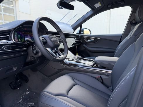 New 2026 Audi Q7 3.0T Premium Plus image 3