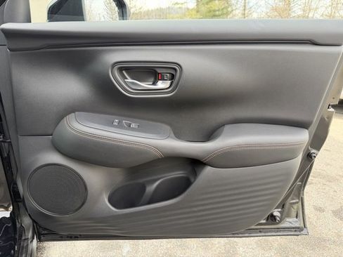 Certified 2026 Honda HR-V Sport image 38