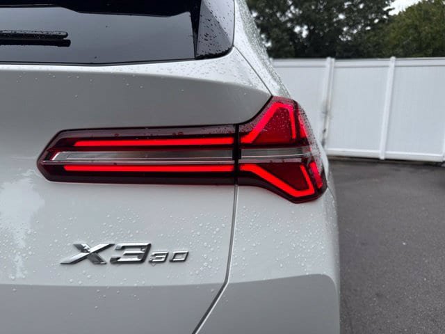 Certified 2025 BMW X3 xDrive30i w/ Convenience Package AWD/4WD image 33