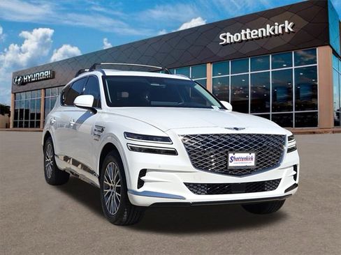 Used 2022 Genesis GV80 2.5T image 3