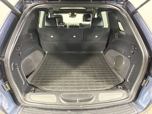 Used 2019 Jeep Grand Cherokee Limited X AWD/4WD image 23