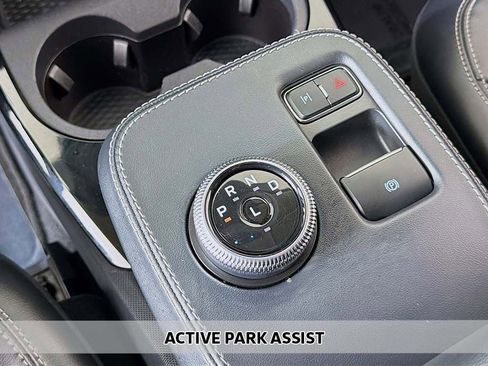 Used 2021 Ford Mustang Mach-E Select image 5