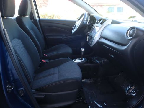 Used 2019 Nissan Versa SV image 33
