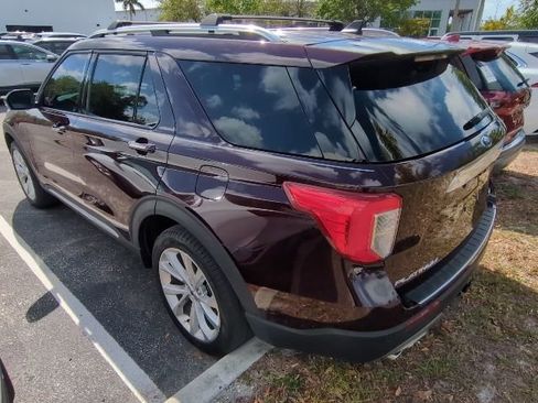 Used 2023 Ford Explorer Platinum w/ Technology Package image 8