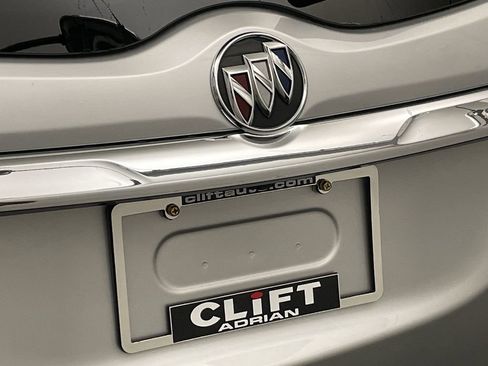 Used 2022 Buick Enclave Essence w/ Trailering Package, 5000 lbs. AWD/4WD image 24