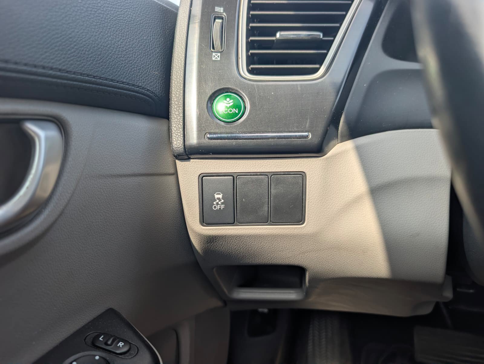 Used 2013 Honda Civic EX-L image 36