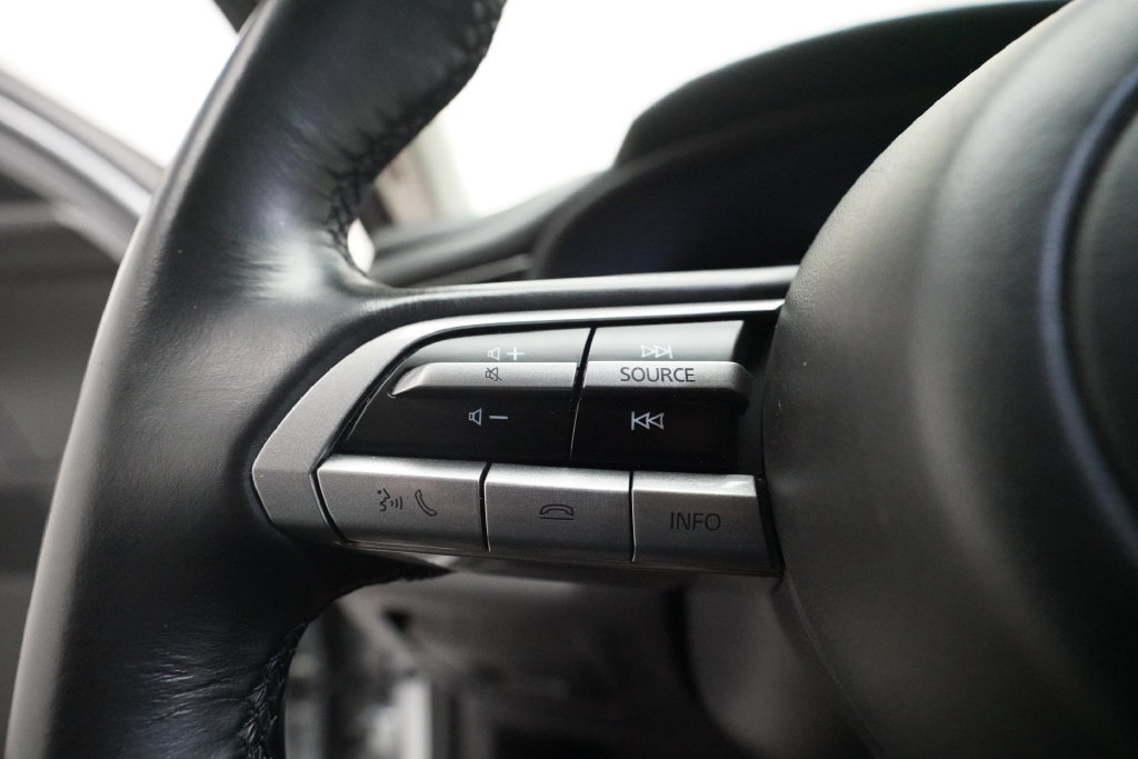 Used 2021 MAZDA CX-30 AWD 2.5 S w/ Select Package image 17