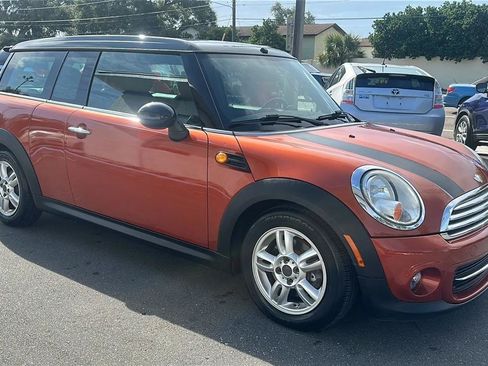 Used 2013 MINI Cooper Clubman FWD image 6