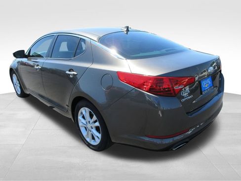 Used 2013 Kia Optima LX FWD image 3