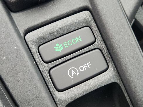 New 2025 Honda Accord SE image 16