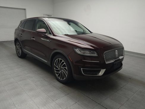 Used 2019 Lincoln Nautilus Reserve FWD image 13