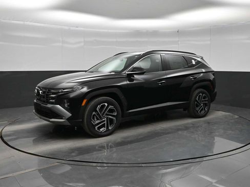 New 2026 Hyundai Tucson Limited AWD/4WD image 1