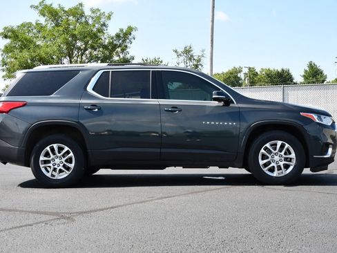 Used 2018 Chevrolet Traverse LT AWD/4WD image 8