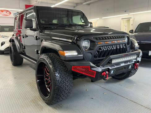 Used 2019 Jeep Wrangler Unlimited Sport S image 4