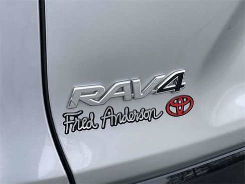 Used 2022 Toyota RAV4 XSE image 12