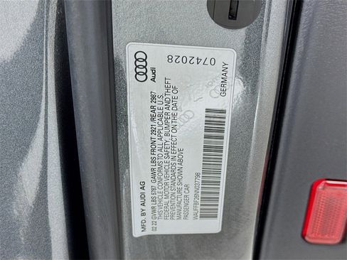 Used 2022 Audi S6 Prestige w/ Prestige Package image 56