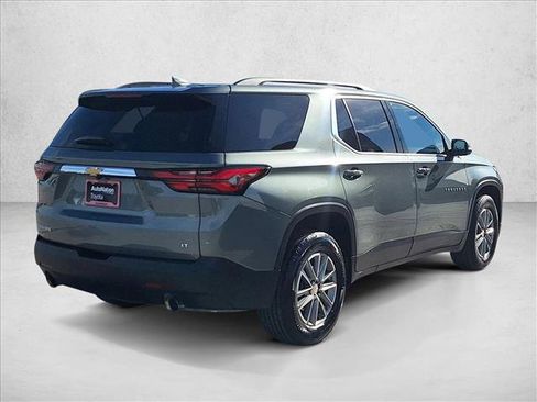 Used 2023 Chevrolet Traverse LT image 5