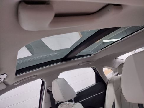 New 2025 Hyundai Sonata Limited image 23