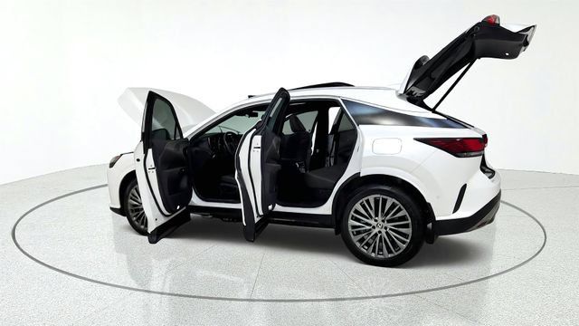 Used 2024 Lexus RX 350 FWD w/ Convenience Package image 16