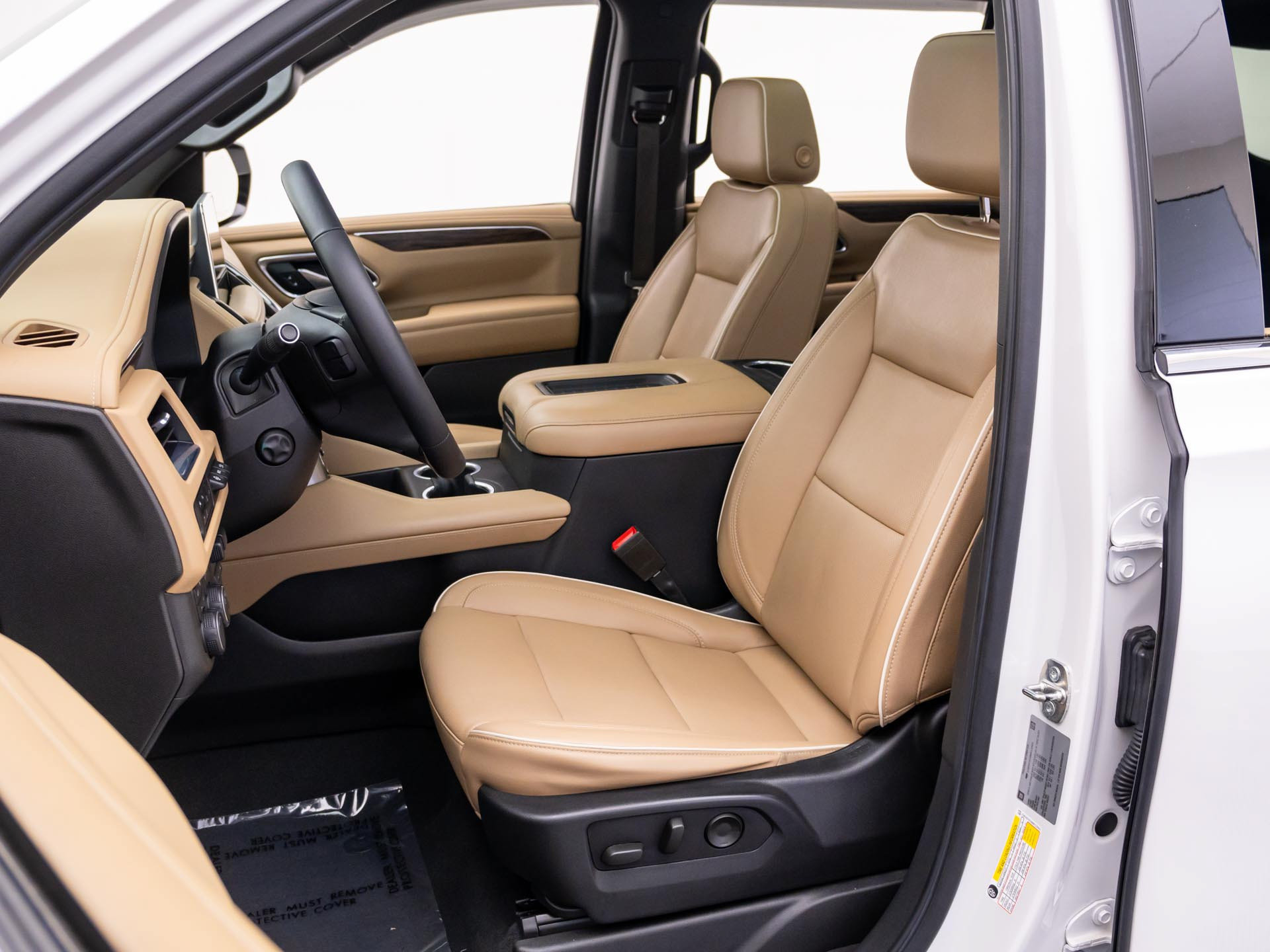 Used 2021 Chevrolet Suburban Premier w/ Premium Package AWD/4WD image 15