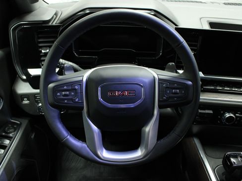 Used 2025 GMC Sierra 1500 SLT w/ SLT Premium Plus Package image 16