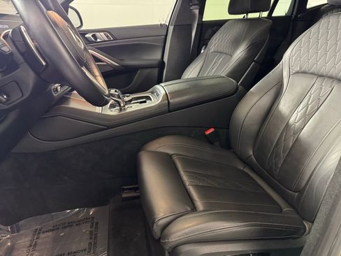 Used 2022 BMW X6 xDrive40i w/ Executive Package AWD/4WD image 18
