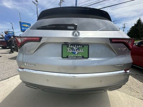 Used 2023 Acura MDX SH-AWD w/ Technology Package image 36