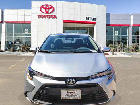 New 2026 Toyota Corolla LE FWD image 2